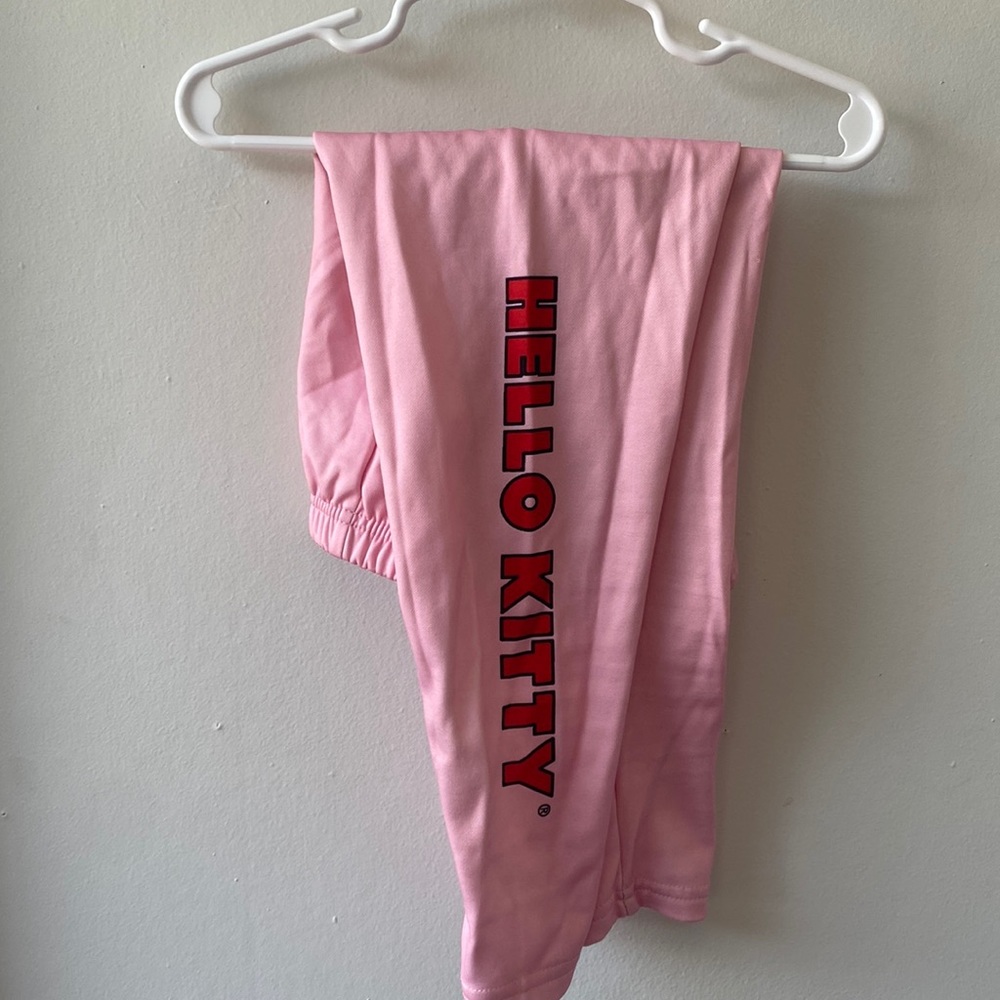 Hello kitty leggings